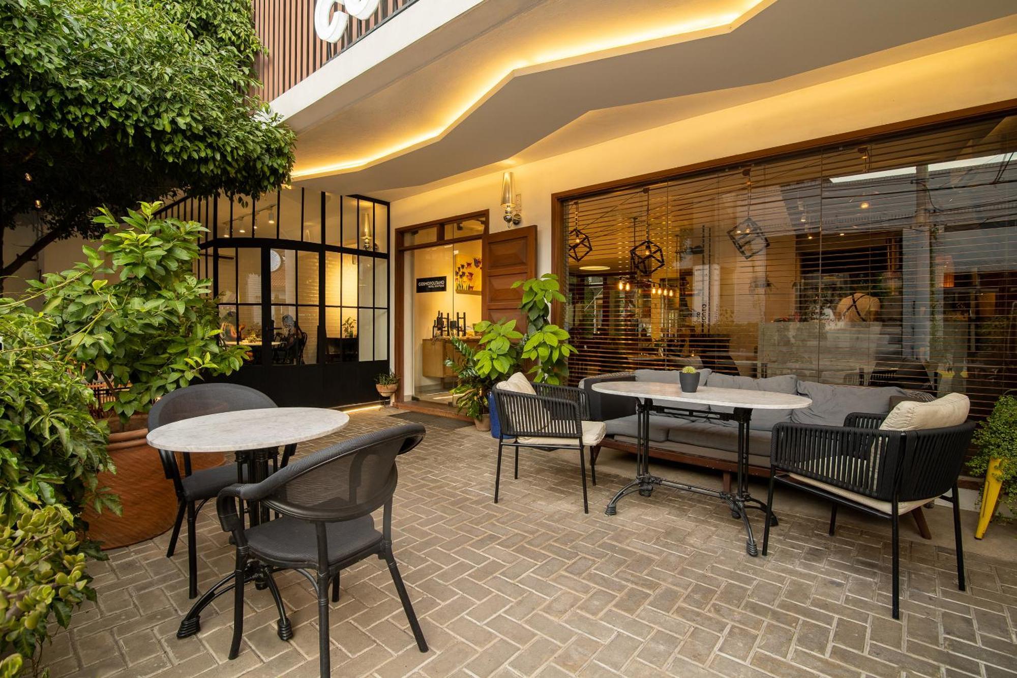 Cosmopolitano Hotel Boutique Санта-Крус-де-ла-Сьєрра Екстер'єр фото The hotel's courtyard