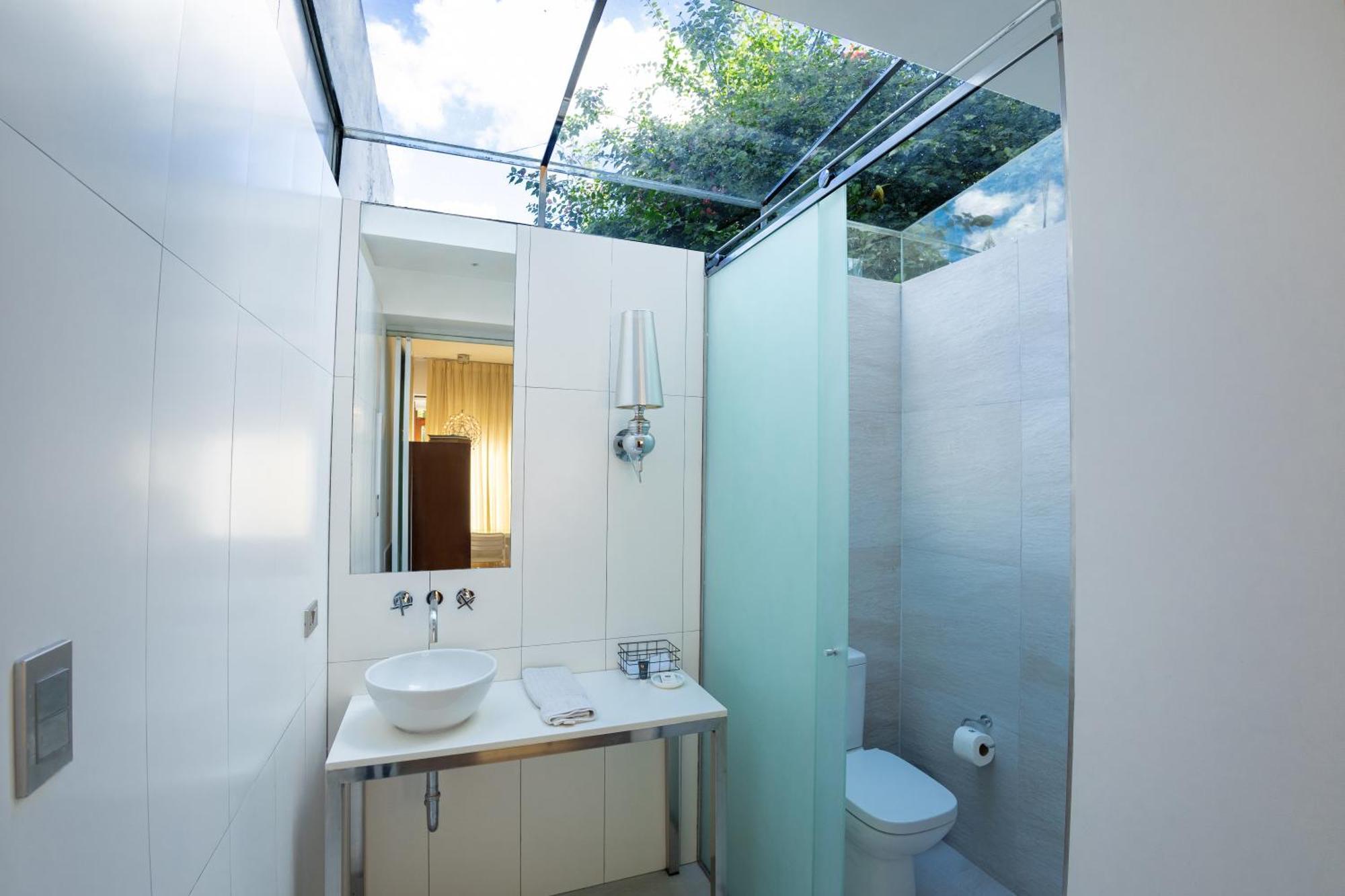 Cosmopolitano Hotel Boutique Санта-Крус-де-ла-Сьєрра Екстер'єр фото Bathroom