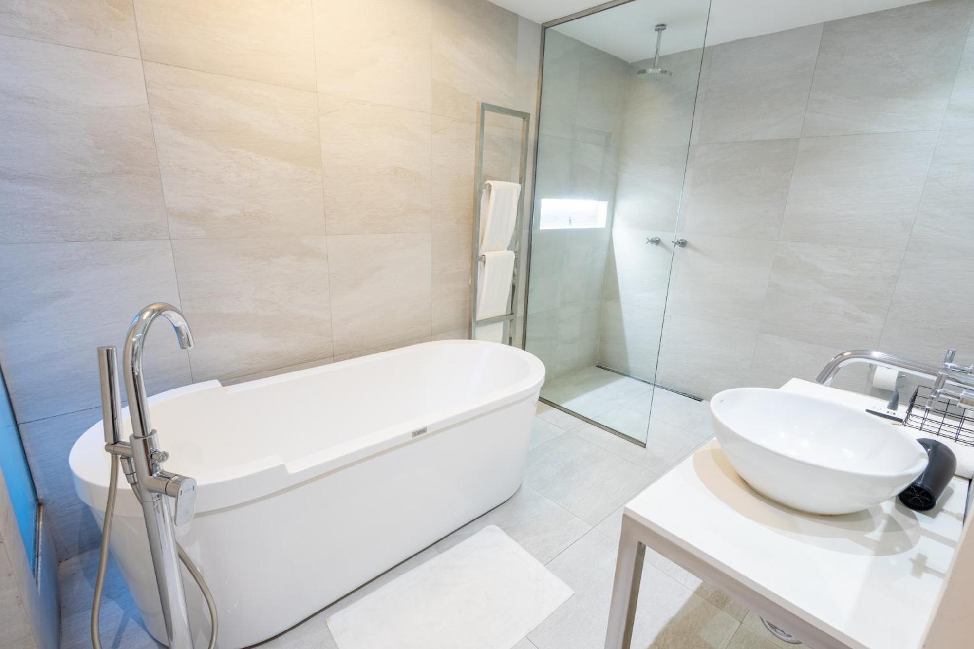 Cosmopolitano Hotel Boutique Санта-Крус-де-ла-Сьєрра Екстер'єр фото Bathroom